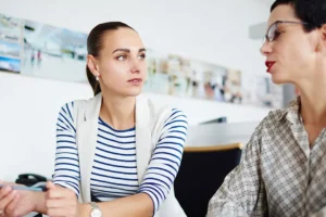 Two Women Talking - Setting Healthy Boundaries - Breaking Dawn Therapy