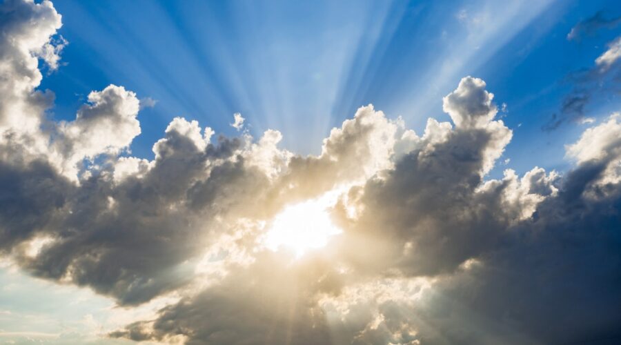 Sunlight Breaking Through Clouds | Breaking Through Barriers with the Emergence of Online Therapy in Michigan for Greater Mental Health Accessibility | Breaking Dawn Therapy